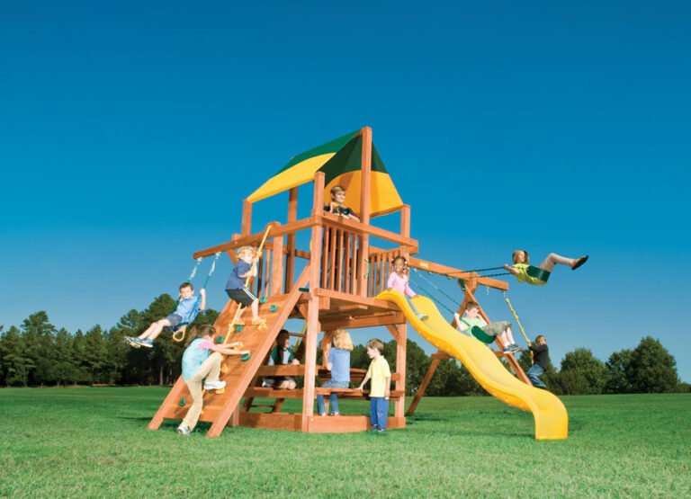 Woodplay Playhouse 5' Combo 2