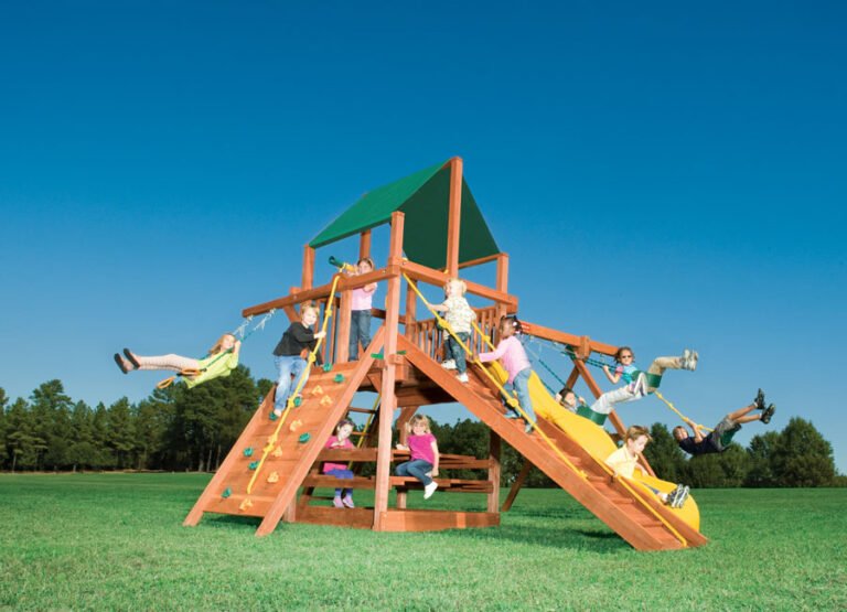 Woodplay Playhouse 5' Combo 2 with Ramp