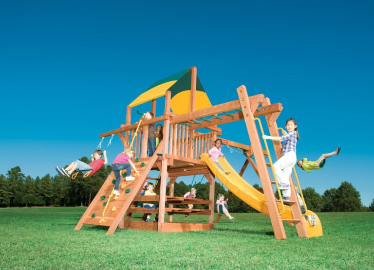 Woodplay Playhouse 5' Combo 3