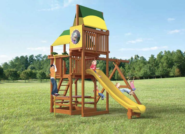 Woodplay Playhouse 6' Combo 2 with Firepole