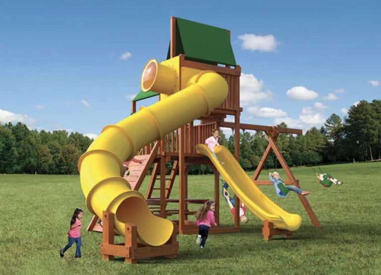 Woodplay Playhouse 6' Combo 2 with Skybox