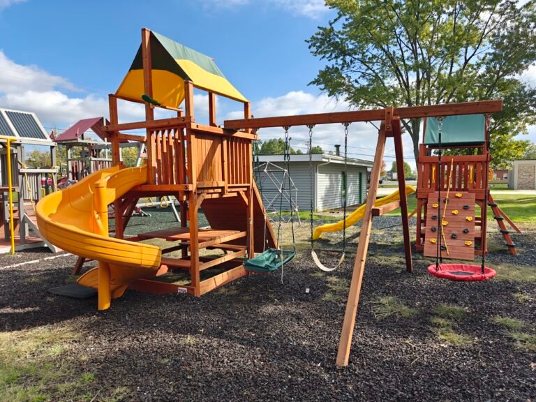 Display Clearance - (2023) Playhouse 5 Combo 2 (Pg. 30)