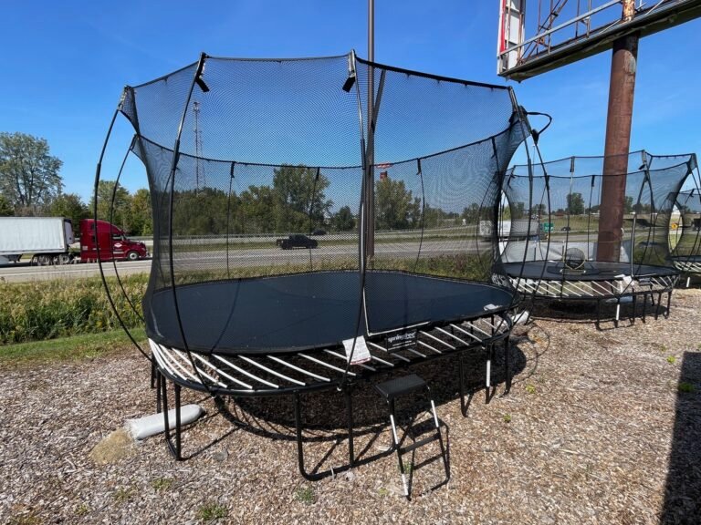 Display Clearance - S155 13' x 13' Jumbo Square