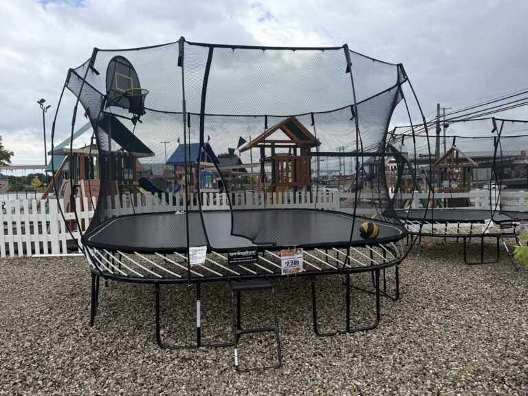 Display Clearance - S155 13' x 13' Jumbo Square